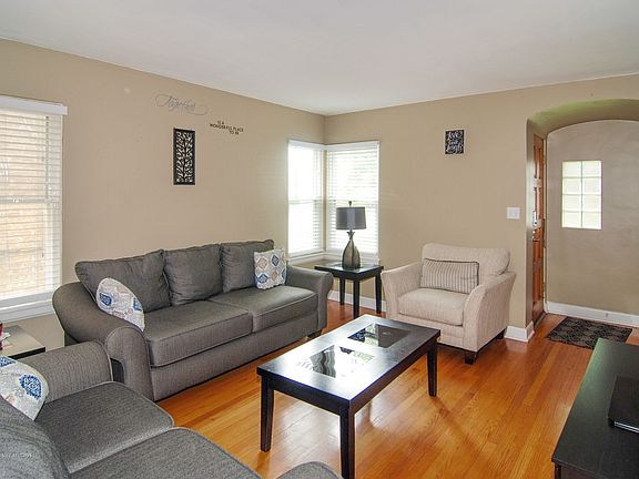 3rd image of 1721 N 20th Ave