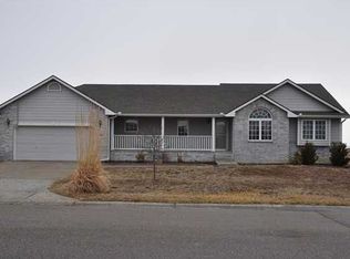 506 E Edwards St, Bentley, KS 67016