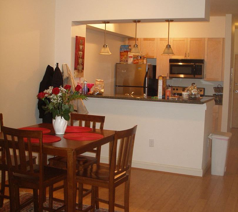 1st image of 1333 W Broad St #U202