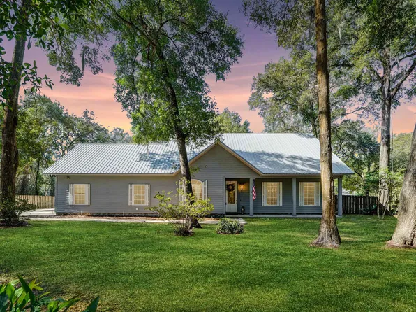 2504 Lundy Rd, Palatka, FL 32177