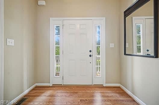 4th image of 8484 Patrick Henry Way