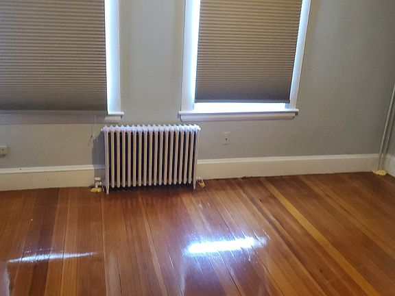 2nd image of 15 Riverside St #15