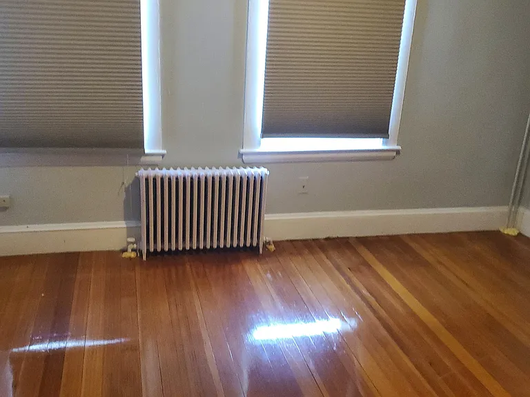 15 Riverside St #15 — Photo 2