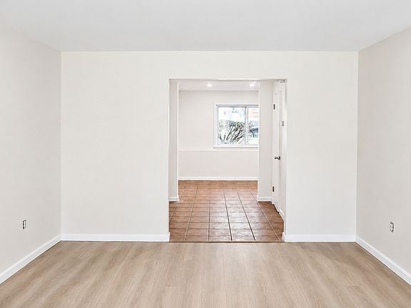 2nd image of 39 Tanager Rd APT 3901