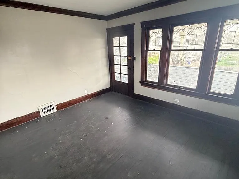 9529 Mount Auburn Ave — Photo 6
