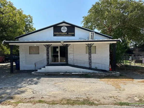 1136 W WOODLAWN AVE, San Antonio, TX 78201