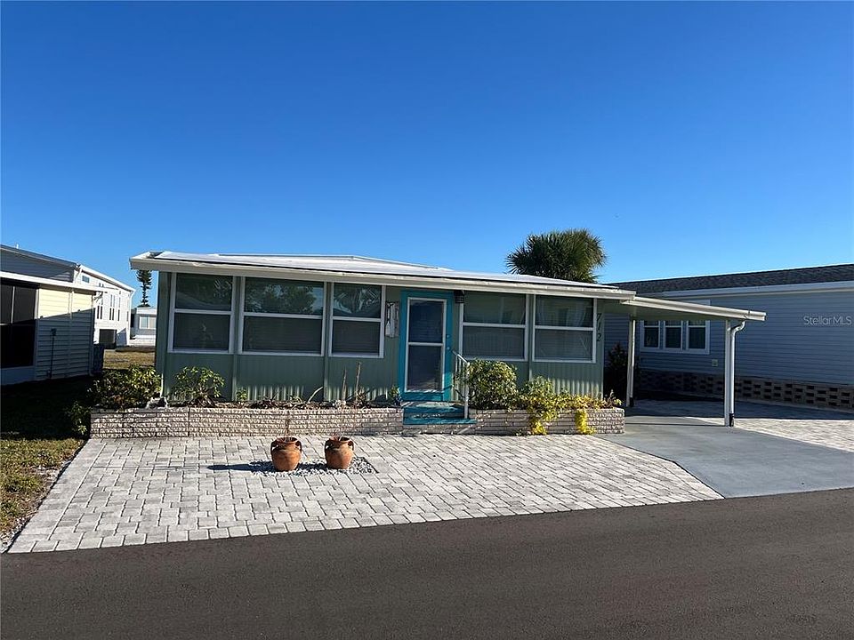1st image of 712 ROMA ROAD
