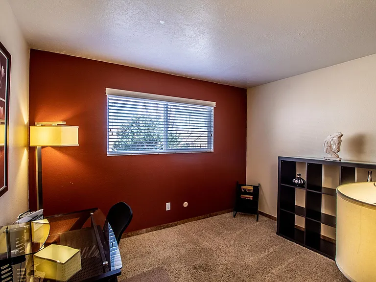 2704 N Dustin Ave — Photo 18