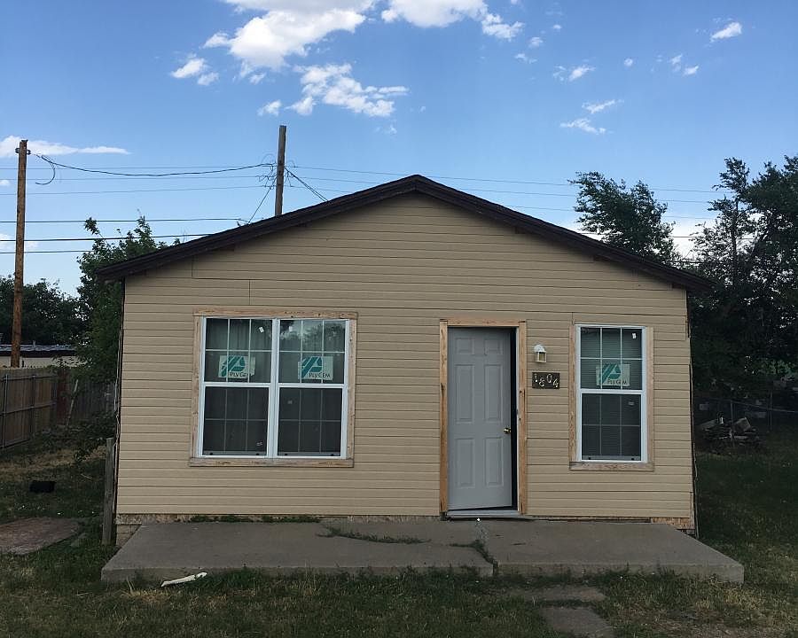 1st image of 1804 N Garfield St
