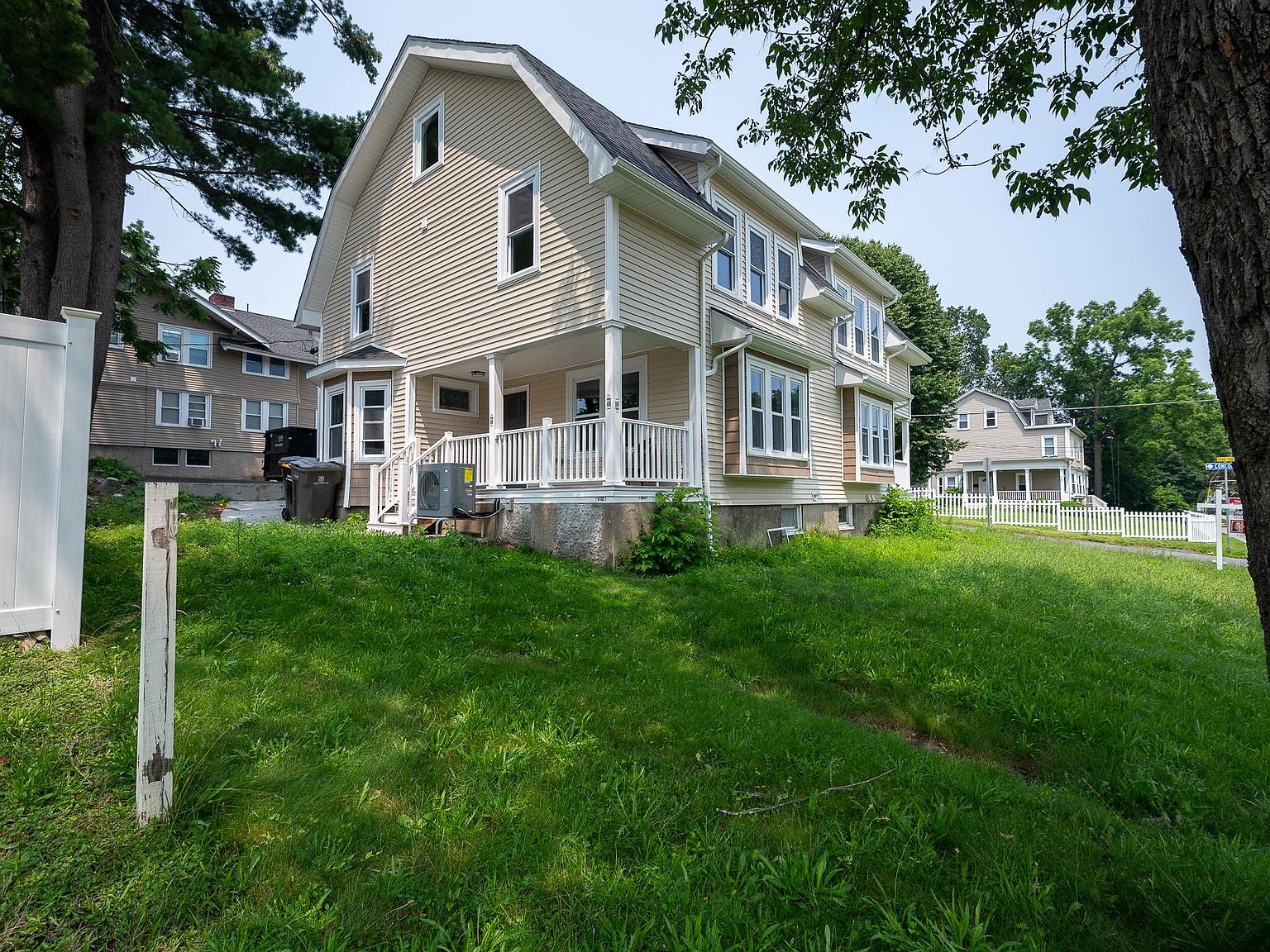 282 Concord St 1, Framingham, MA 01702 Zillow