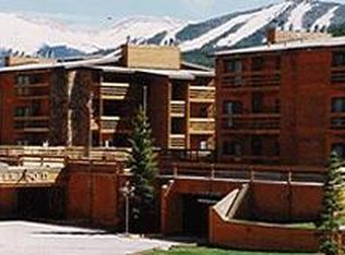 490 Kings Xing, Road Park, CO --