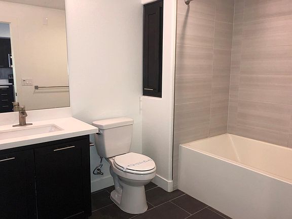 4th image of 458 10th Ave #201