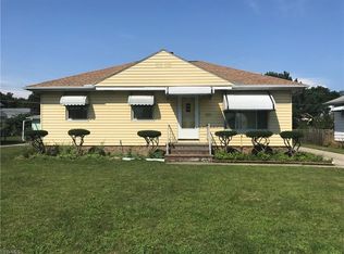 4752 Heather Ln, Brooklyn, OH