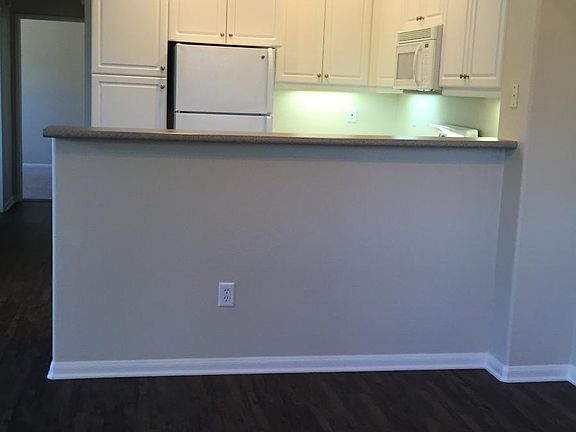 3rd image of 10920 Evening Creek Dr E APT 53
