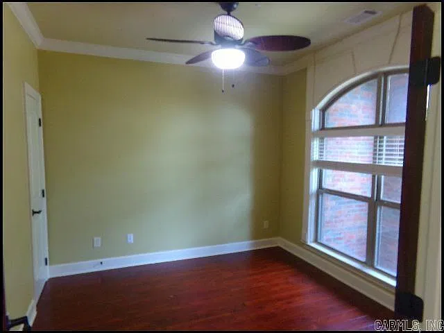 4 bed, 3.0 bath, 3038 sqft, $3,300 — Photo 3