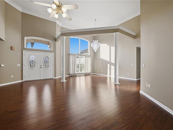 5th image of 513 Maryland Dr