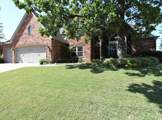6215 E 89th St, Tulsa, OK 74137