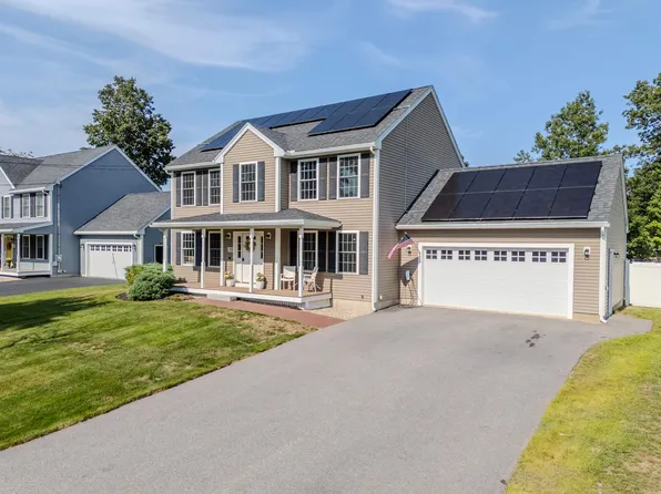 139 Manchester Street, Nashua, NH 03064