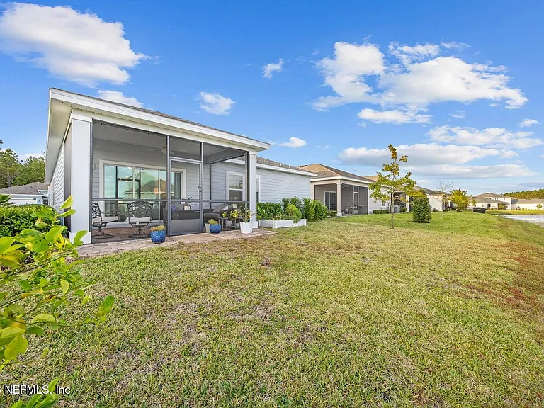 1780 Amberly Dr — Photo 45