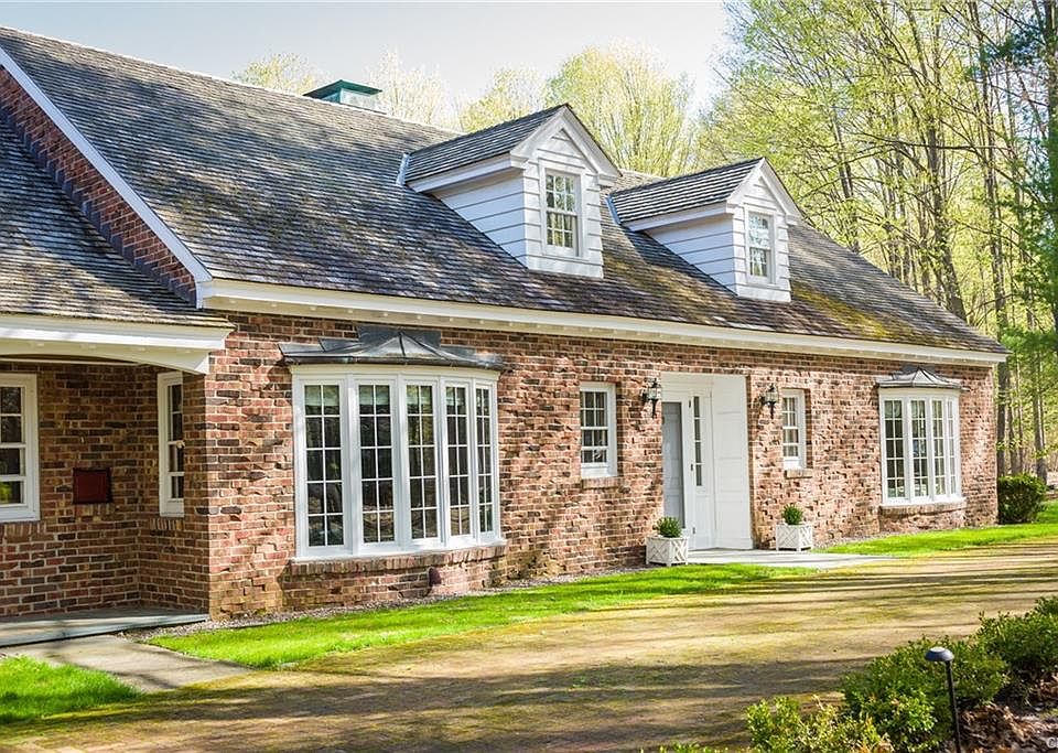 7085 Woodchuck Hill Rd, Fayetteville, NY 13066 | Zillow