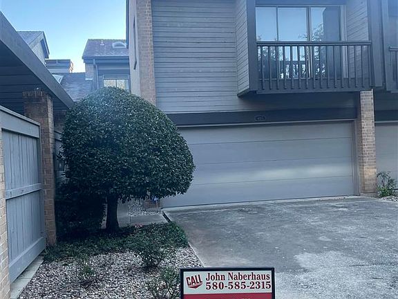 5th image of 403 NW Chimney Creek Dr