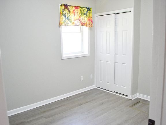 5th image of 186 Eddie St