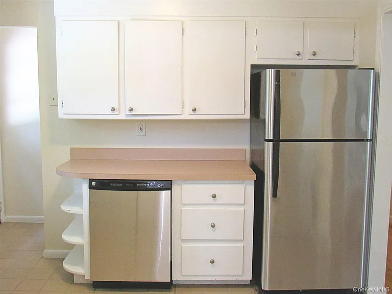 14 Piney Point Ave — Photo 8