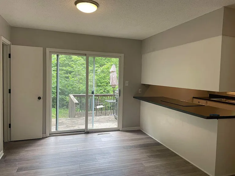 1322 Randall Pl — Photo 3