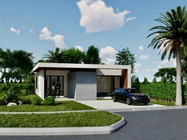 870 W Superior St, Opa Locka, FL 33054