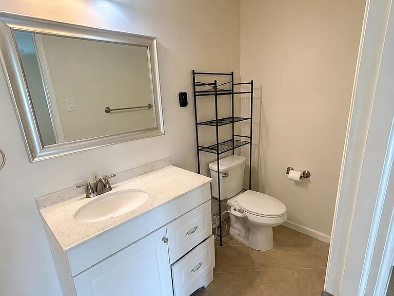 123 Brittany Farms Rd #B — Photo 16