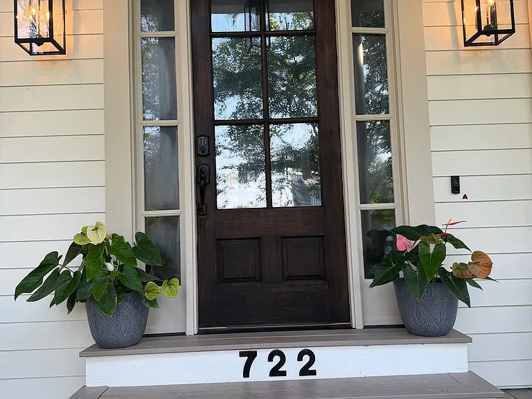 722 Bounty Square Dr #C — Photo 1