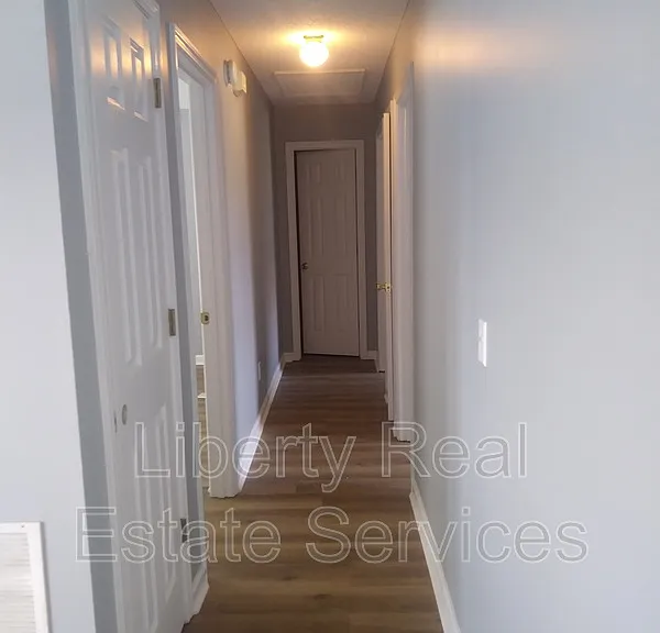 833 Ann Dr — Photo 6