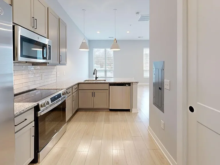0A-East-Kitchen 1 0A-East-Kitchen 1