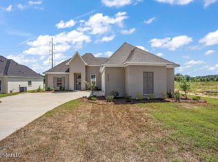 854 Glenwild Cir, Canton, MS 39046