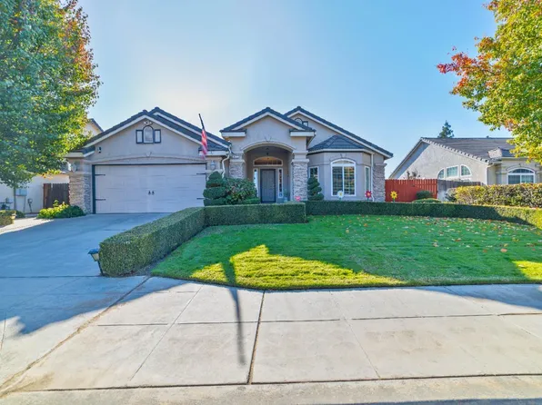 662 W Palo Alto Ave, Clovis, CA 93612