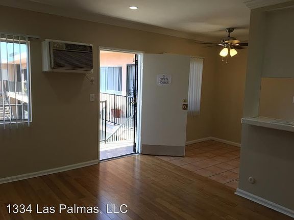 4th image of 1334 N Las Palmas Ave APT 216
