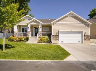 221 W 100 S, Kaysville, UT 84037