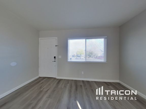 2nd image of 109 2nd St