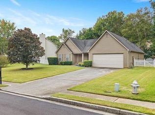820 Riverside Walk Xing, Buford, GA 30518