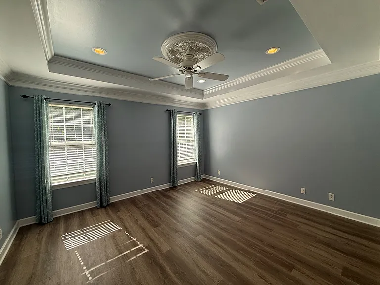 1252 Ballater Dr — Photo 10