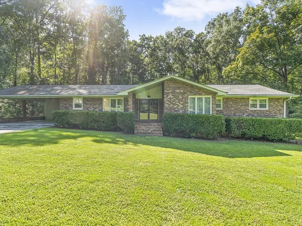 103 Hickory Ln, Ninety Six, SC 29666