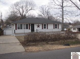 676 Evergreen St, Calvert City, KY 42029