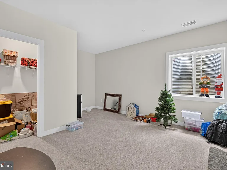 8739 Stone Jug Way — Photo 36
