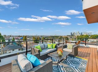 262 E 65th Ave #3, Vancouver, BC V5X2P4