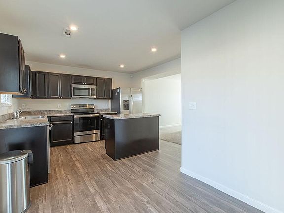 3rd image of 1255 Havenbrook Dr #1255