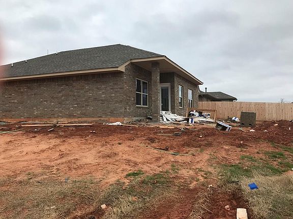 5th image of 3908 Colefax Ln