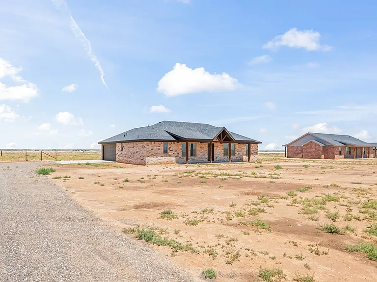 10601 E County Road 7400 — Photo 6