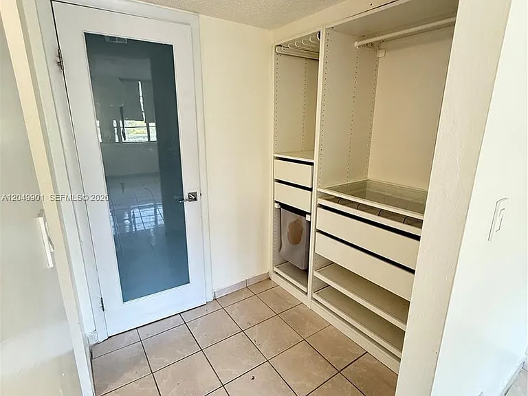 2025 NE 164th St #318 — Photo 13