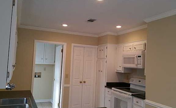 5th image of 2333 Briar Gate Dr