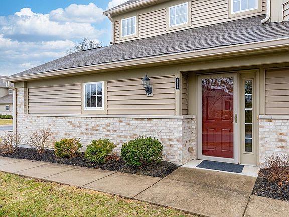 2nd image of 4467 English Oak Ct